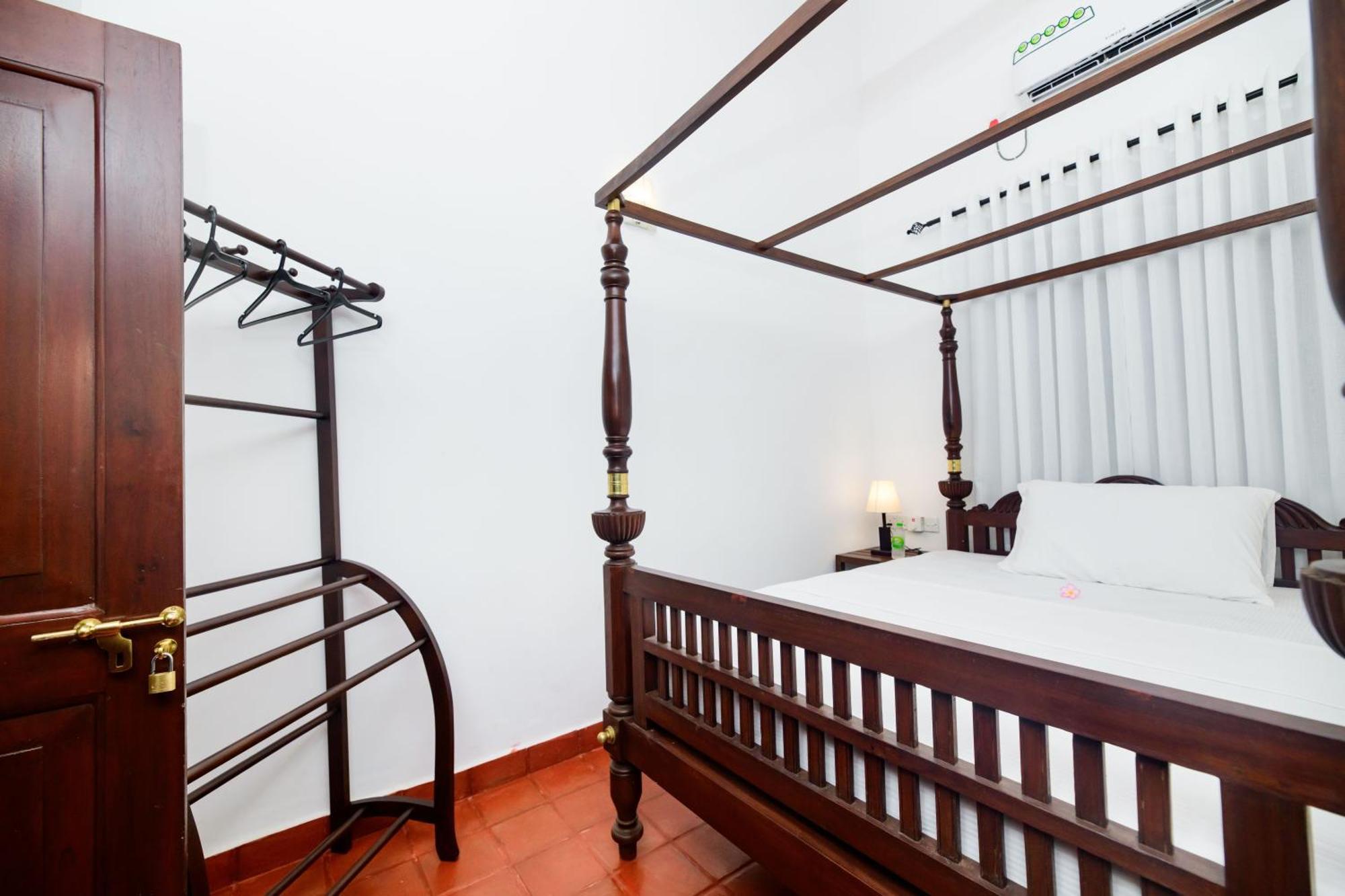 Hill House Villa - Two Bedroom Ґалле Екстер'єр фото