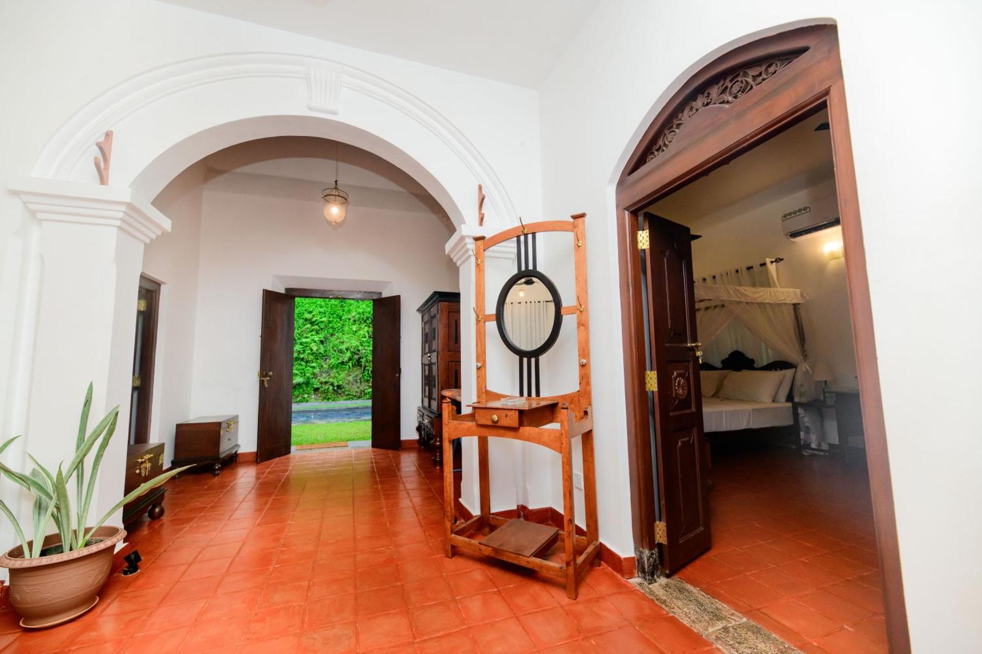 Hill House Villa - Two Bedroom Ґалле Екстер'єр фото
